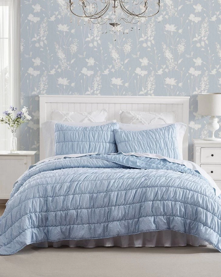 Amalia Microfiber Blue Quilt Set