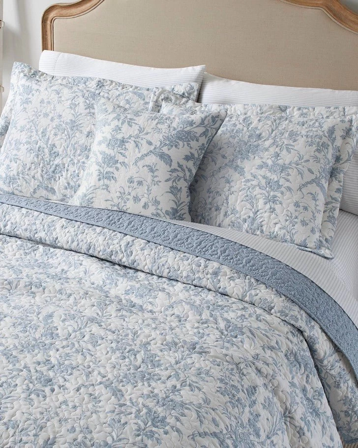 Amberley Soft Blue Reversible Quilt Bonus Set - Image 3