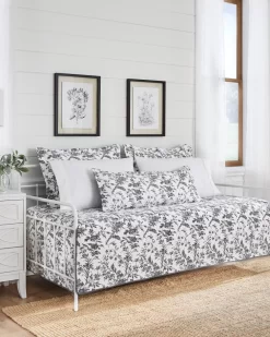 Amberley Charcoal Daybed Bonus Set