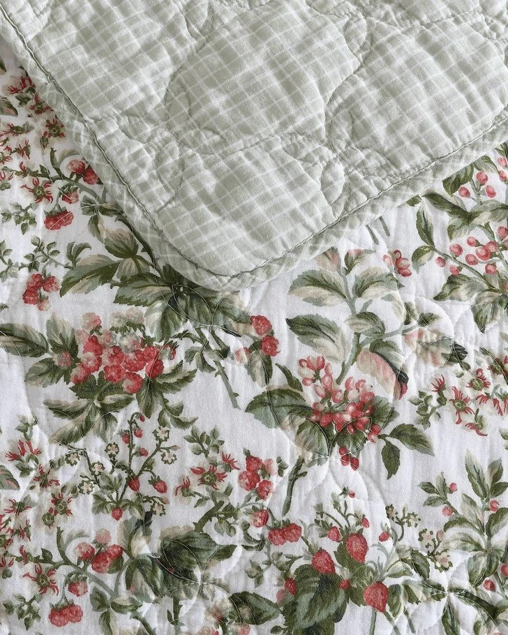 Bramble Floral Green Cotton Reversible Quilt Set - Image 6