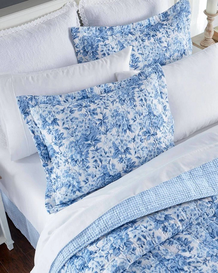 Brighton Blue Quilt Set - Image 3