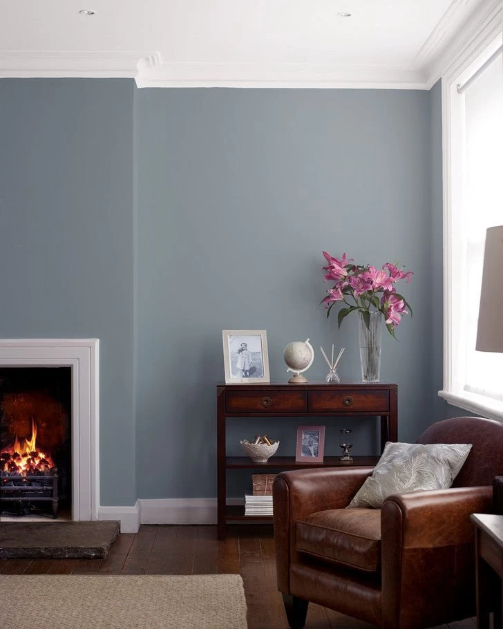 Chalk Blue Paint - Image 2
