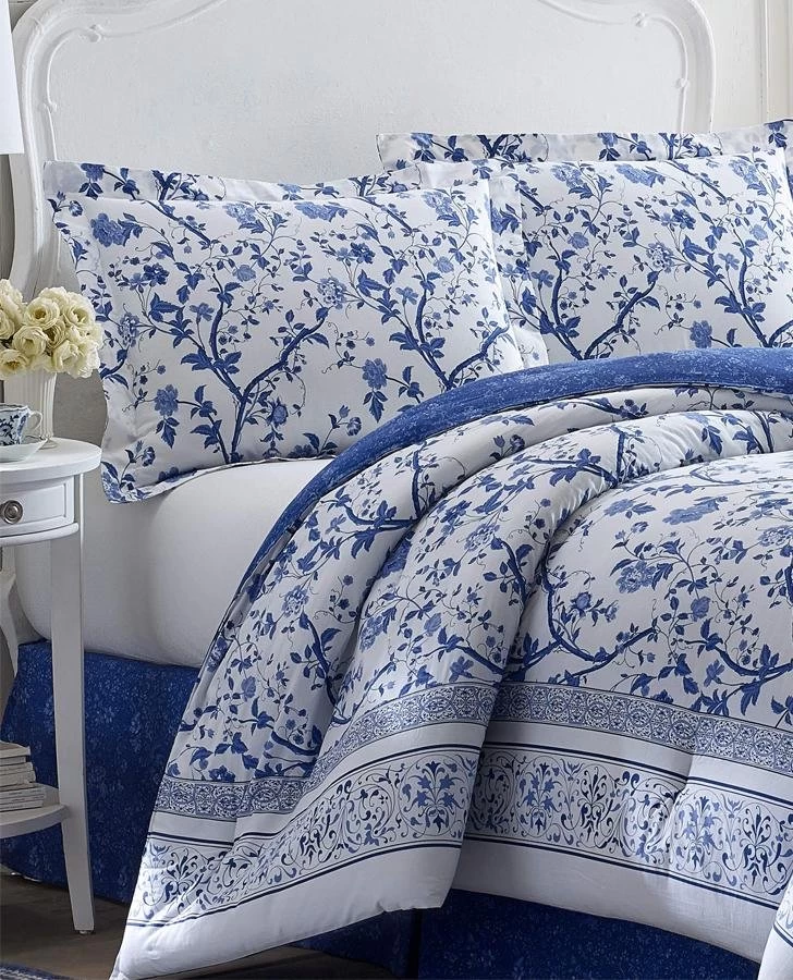 Charlotte Blue Duvet Cover Set - Image 4