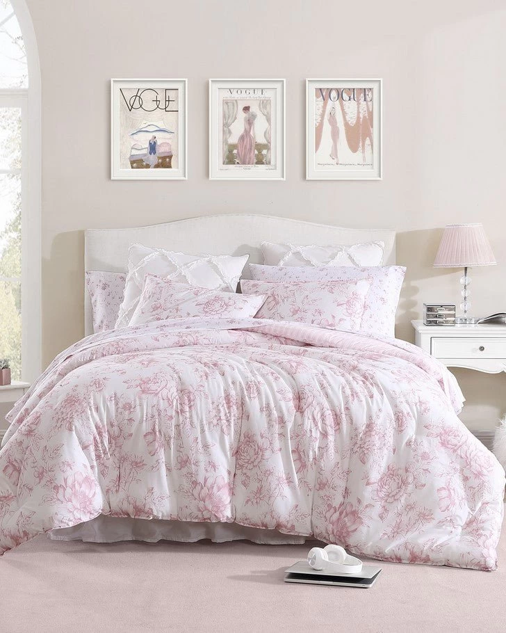 Delphine Pink Comforter Set - Image 11