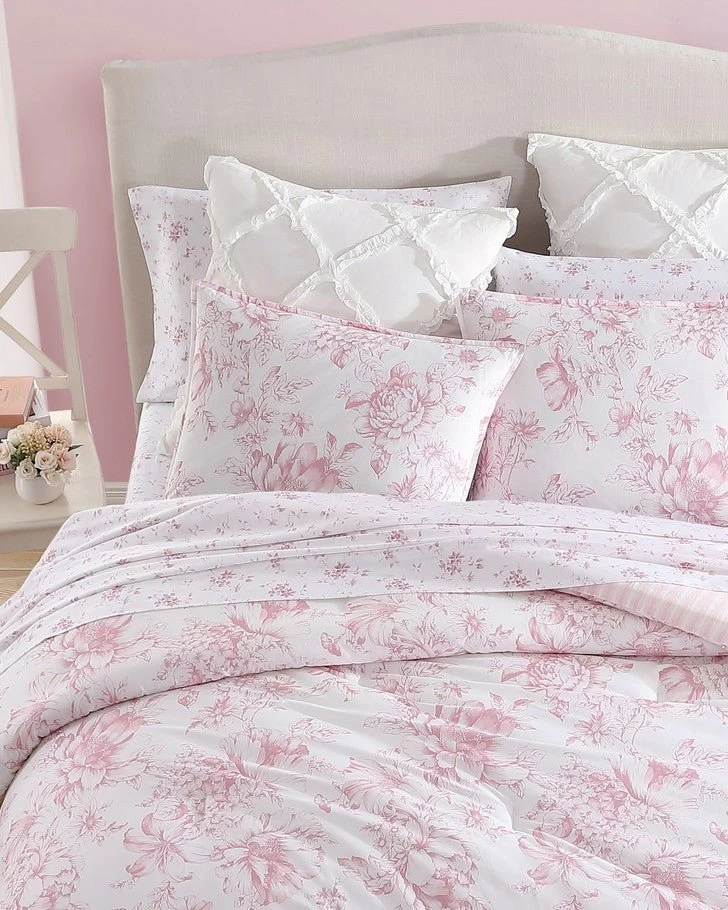 Delphine Pink Comforter Set - Image 3