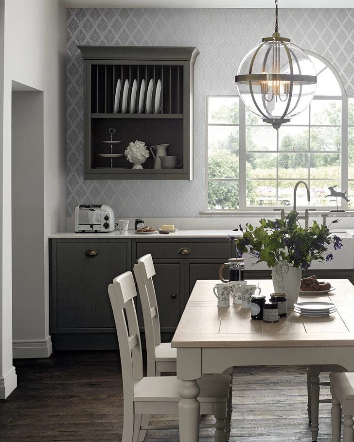 Florin Silver Wallpaper Sample - Image 2