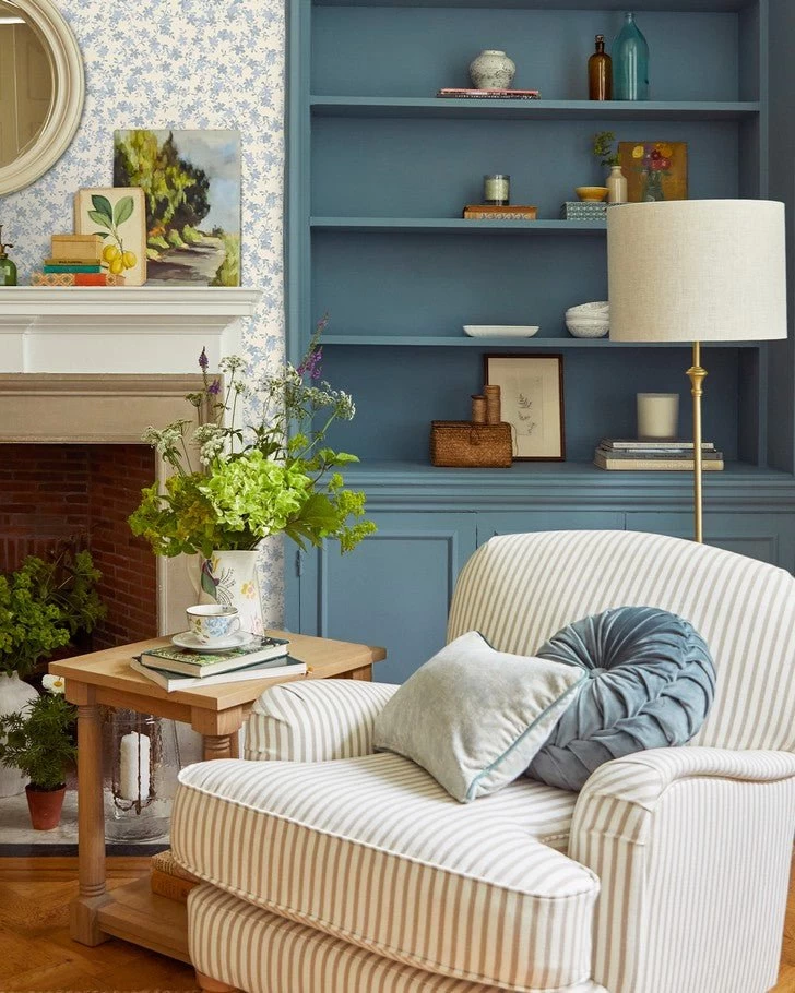 Misterton Trail Pale Seaspray Blue Wallpaper - Image 4