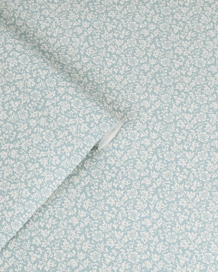 Sweet Alyssum Pale Seaspray Blue Wallpaper - Image 3