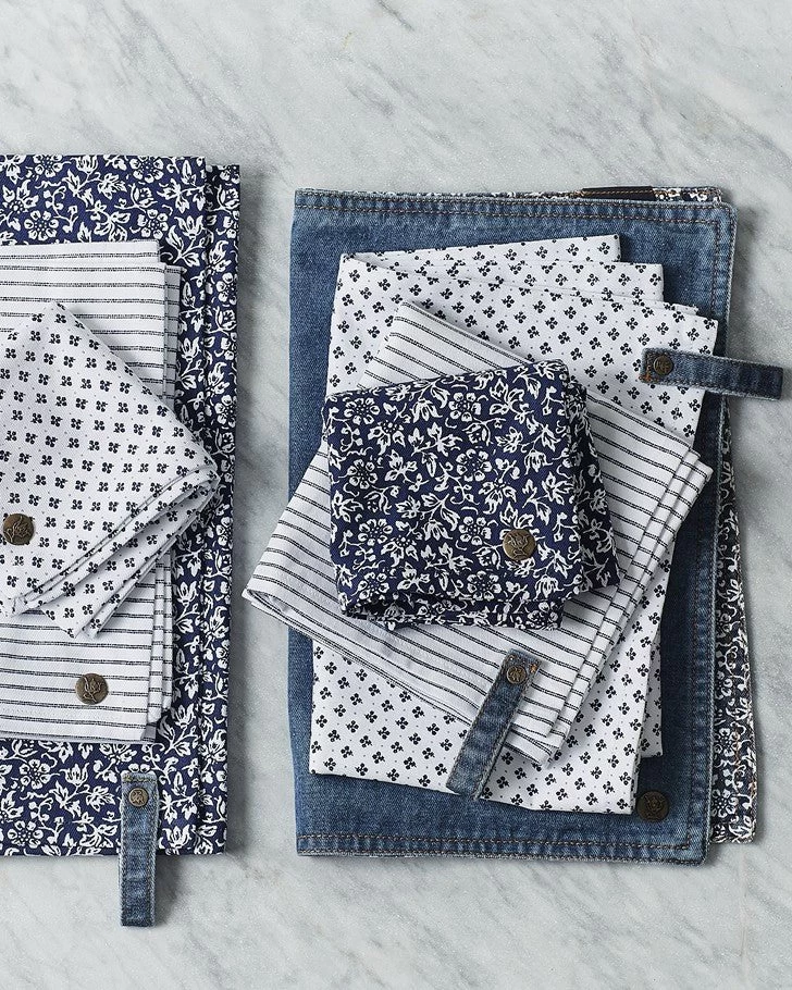 White/Blue Candy Stripe Tea Towel - Image 3