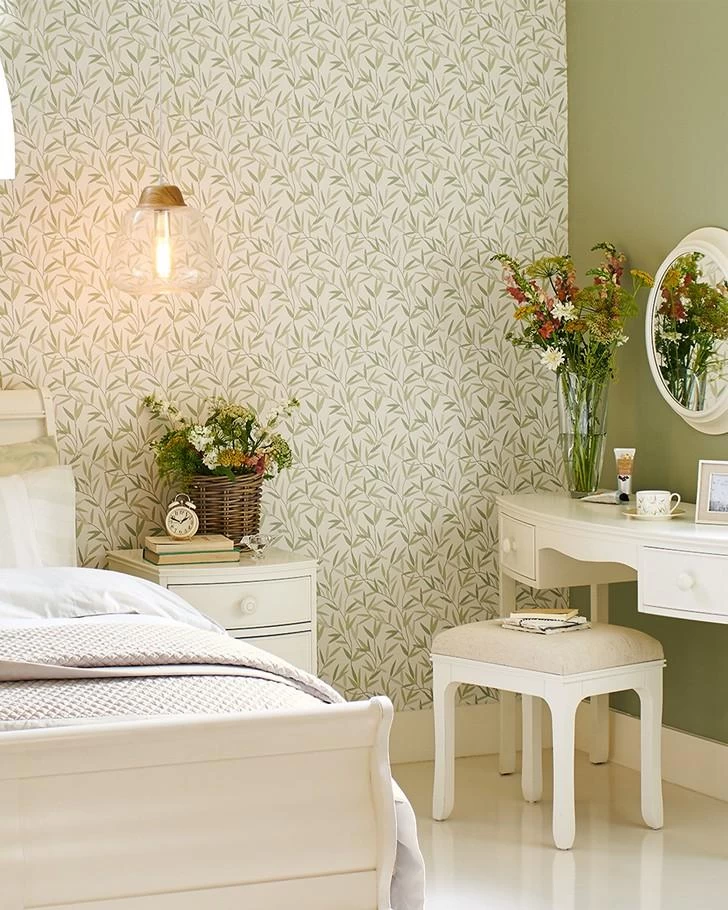 Willow Leaf Hedgerow Wallpaper Sample - Image 2